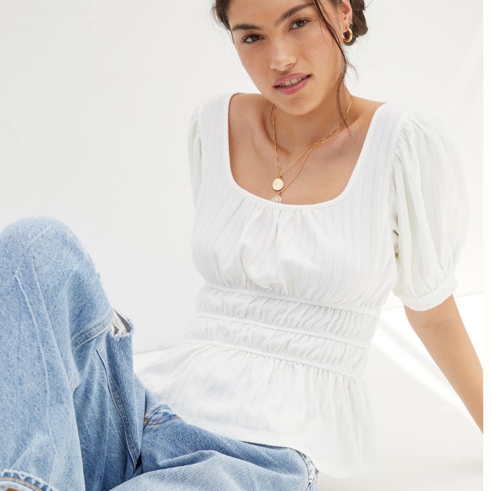 NWT Anthropologie Maeve Puff Sleeve Top. Size small. White color